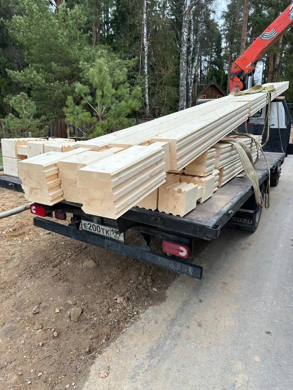 Навес под автомобиль по индивидуальному проекту в деревне Лопатово -2